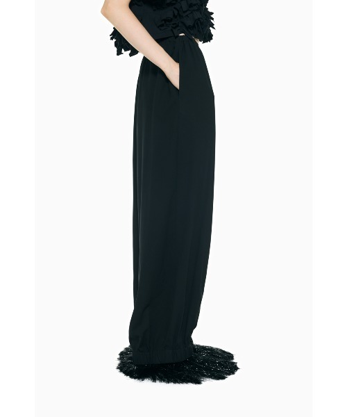 ENFOLD(エンフォルド)の「RELAX ELASTIC-HEM PANTS(その他パンツ・レディース・ブラック/キナリ・38/36/34)」の8枚目の写真