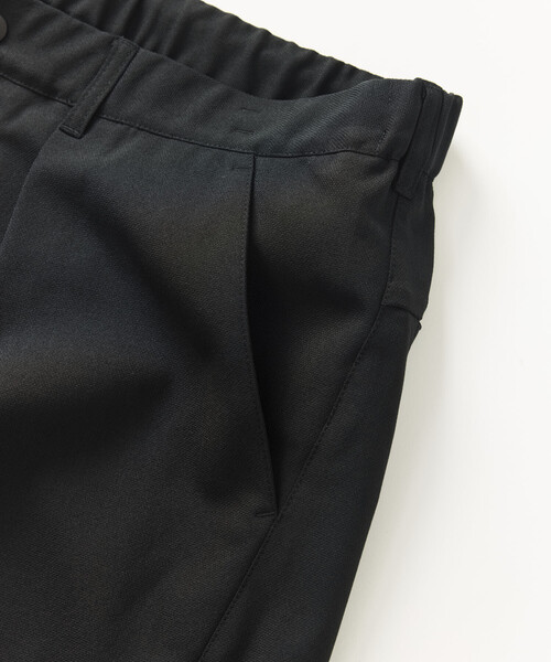 FREAK'S STORE（フリークスストア）の「速乾素材 リラックスフィット イージー ショートパンツ リネン風 ホームケア/LINEN LIKE EASY SHORTS（その他パンツ・メンズ・チャコールグレー/ブラウン/オフホワイト/ブラック/グリーン・SMALL/MEDIUM/LARGE）」の18枚目の写真