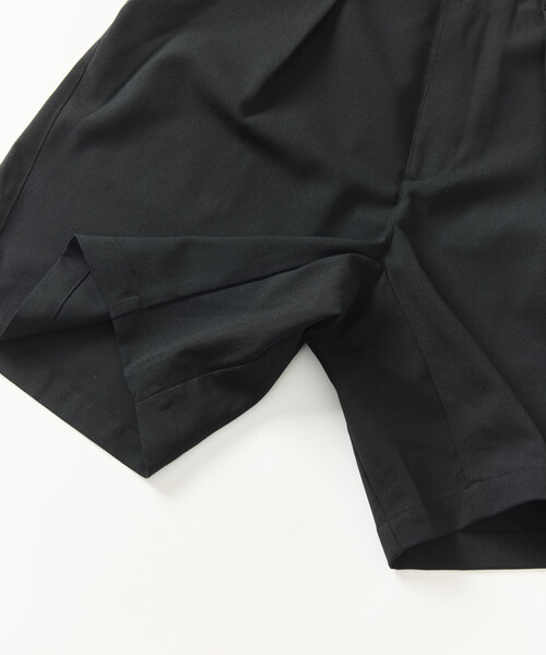 FREAK'S STORE（フリークスストア）の「速乾素材 リラックスフィット イージー ショートパンツ リネン風 ホームケア/LINEN LIKE EASY SHORTS（その他パンツ・メンズ・チャコールグレー/ブラウン/オフホワイト/ブラック/グリーン・SMALL/MEDIUM/LARGE）」の10枚目の写真