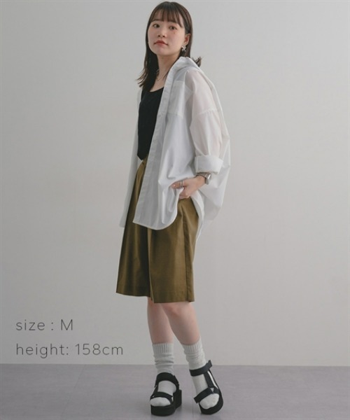 Maison INNESS(メゾンアイネス)の「リネン混バミューダパンツ(UVカット・接触冷感)<大きいサイズ有>(その他パンツ・レディース・カーキ/ライトベージュ・S/M/L/LL/3L/4L/5L)」の3枚目の写真
