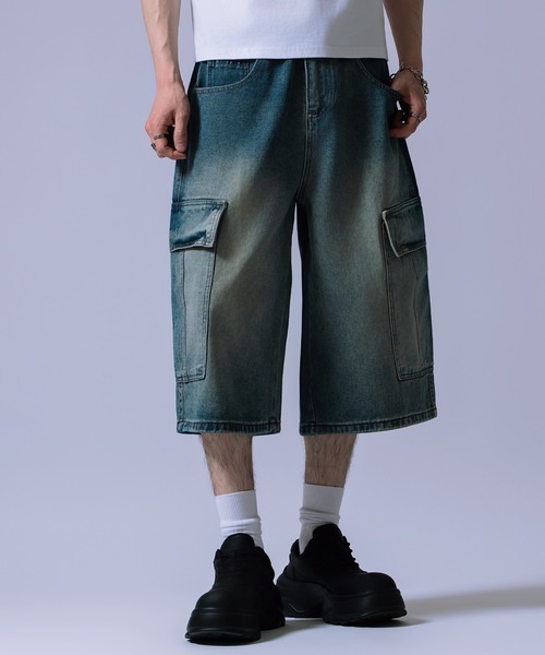 Crownor(クラウノアー)の「ワイドバギー デニムカーゴショーツ(デニムパンツ・メンズ・ブラック/サックスブルー・LARGE/MEDIUM)」の7枚目の写真