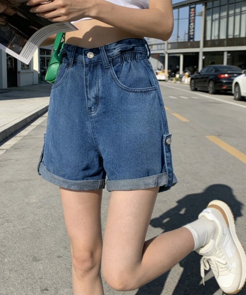 Miniministore(ミニミニストア)の「ロールアップ デニムショートパンツ 美脚(デニムパンツ・レディース・ブラック/ブルー・XL/S/M/L)」の1枚目の写真