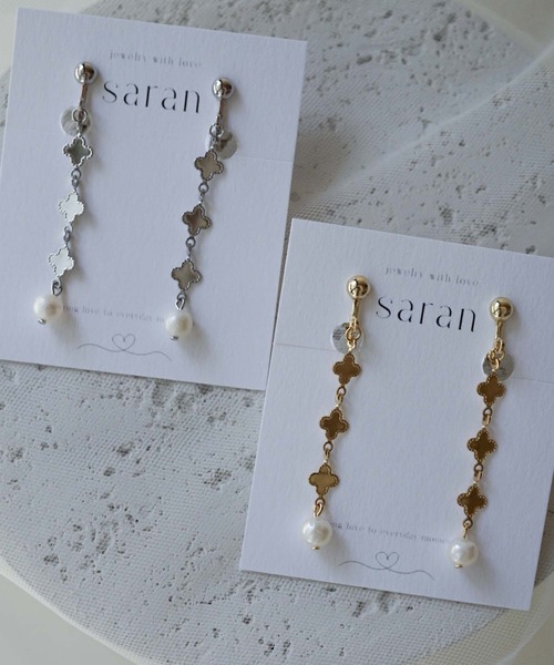 CERCA(チェルカ)の「saran jewelry/クローバーモチーフ パール イヤリング/アレルギー対応(イヤリング・レディース・シルバー/ゴールド・FREE)」の3枚目の写真