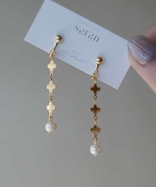 CERCA(チェルカ)の「saran jewelry/クローバーモチーフ パール イヤリング/アレルギー対応(イヤリング・レディース・シルバー/ゴールド・FREE)」の10枚目の写真
