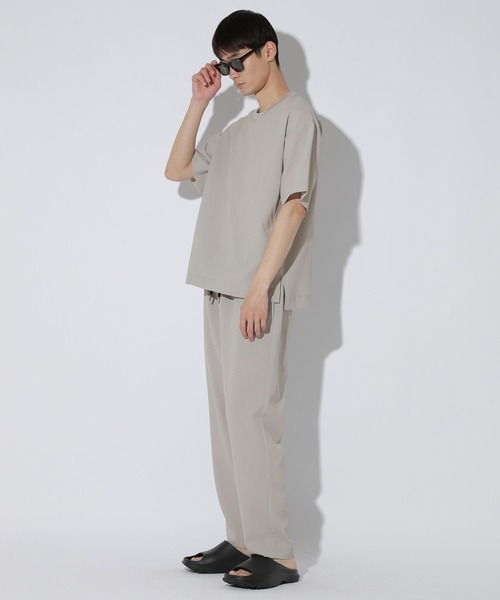 LAKOLE(ラコレ)の「シボサッカープルオーバー / 650643(Tシャツ/カットソー・メンズ・カーキ/ライトグレー/ブラック・MEDIUM/LARGE/X-LARGE)」の5枚目の写真
