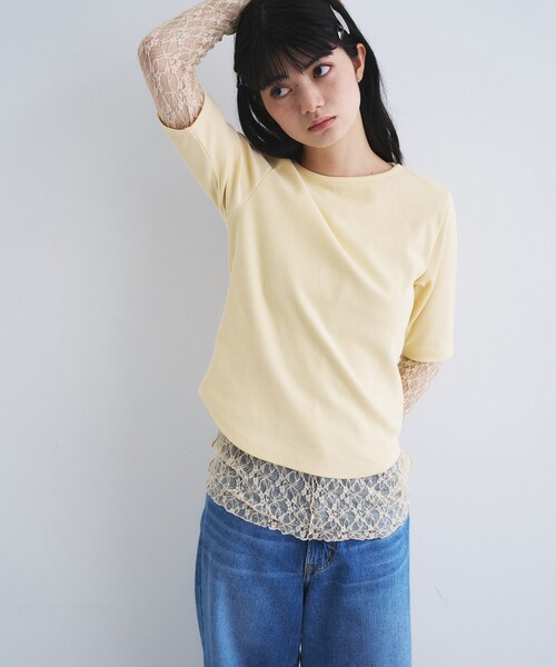 CODE A(コードエー)の「rib jersey point neck tee(Tシャツ/カットソー・レディース・ホワイト/ライトイエロー系/ボルドー/ブラック・00)」の8枚目の写真