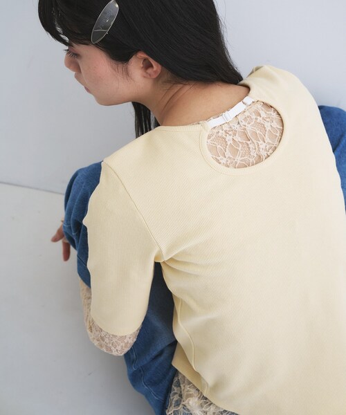 CODE A(コードエー)の「rib jersey point neck tee(Tシャツ/カットソー・レディース・ホワイト/ライトイエロー系/ボルドー/ブラック・00)」の13枚目の写真