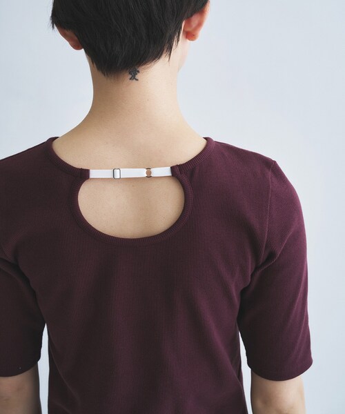 CODE A(コードエー)の「rib jersey point neck tee(Tシャツ/カットソー・レディース・ホワイト/ライトイエロー系/ボルドー/ブラック・00)」の18枚目の写真