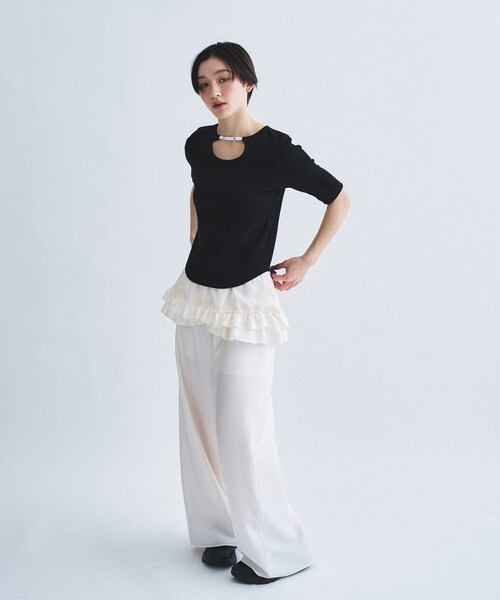 CODE A(コードエー)の「rib jersey point neck tee(Tシャツ/カットソー・レディース・ホワイト/ライトイエロー系/ボルドー/ブラック・00)」の21枚目の写真
