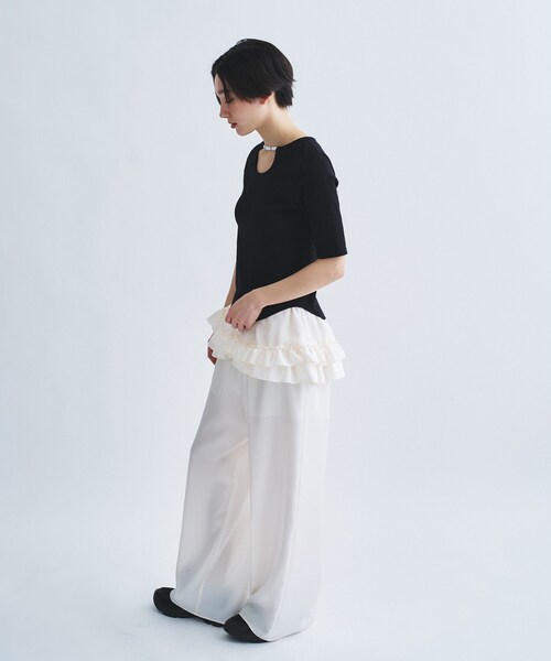 CODE A(コードエー)の「rib jersey point neck tee(Tシャツ/カットソー・レディース・ホワイト/ライトイエロー系/ボルドー/ブラック・00)」の22枚目の写真
