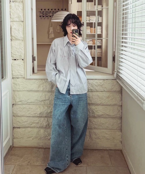NOWLE(ノウル)の「【NOWLE】ネクタイ付き メタルプレート ワンポイント ストライプ ルーズシャツ(シャツ/ブラウス・メンズ・ライトブルー/グレー・X-LARGE/MEDIUM/LARGE)」の12枚目の写真