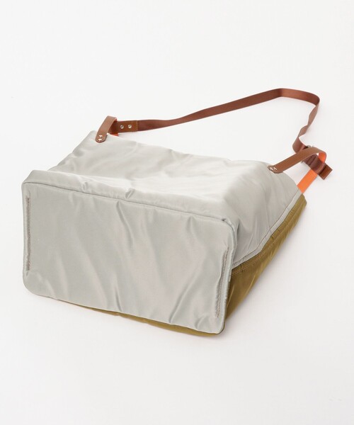 Demi-Luxe BEAMS(デミルクス ビームス)の「LA TESORINA / NASTRO トートバッグ(トートバッグ・レディース・その他2/その他1・ONE SIZE)」の3枚目の写真