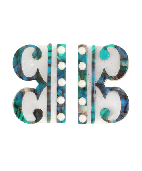 PAMEO POSE（パメオポーズ）の「【PAMEO POSE ORIGINAL JEWELRY】C CLEF PIERCE（ピアス（両耳用）・レディース・マルチ/グリーン・FREE）」の2枚目の写真