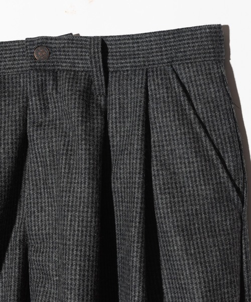 glamb(グラム)の「Knee Tuck Check Pants / ニータックチェックパンツ(その他パンツ・メンズ・グレー/ネイビー・S/M/L)」の18枚目の写真