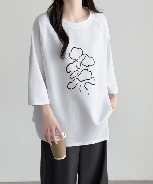 ABITOKYO(アビトーキョー)の「フロント花柄プリントオーバーTシャツ(Tシャツ/カットソー・レディース・ピンク/ホワイト/ブラック・FREE)」の14枚目の写真