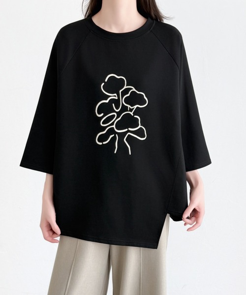 ABITOKYO(アビトーキョー)の「フロント花柄プリントオーバーTシャツ(Tシャツ/カットソー・レディース・ピンク/ホワイト/ブラック・FREE)」の4枚目の写真