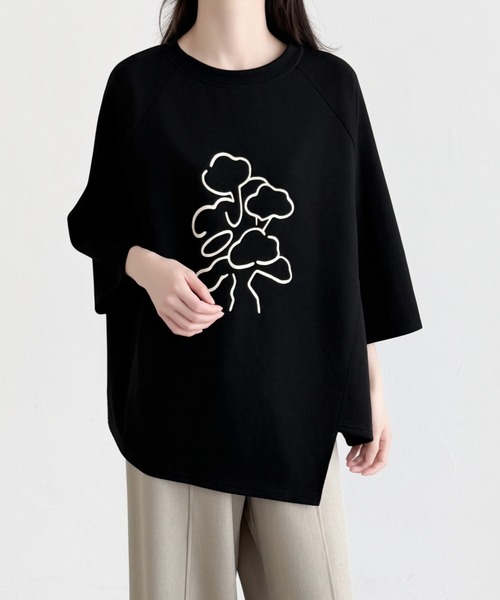 ABITOKYO(アビトーキョー)の「フロント花柄プリントオーバーTシャツ(Tシャツ/カットソー・レディース・ピンク/ホワイト/ブラック・FREE)」の5枚目の写真