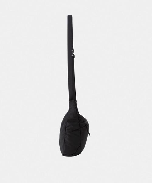 THE NORTH FACE(ザノースフェイス)の「THE NORTH FACE CAPELLA 5(ショルダーバッグ・メンズ・ブラック/ブルー/アイボリー・ONE)」の6枚目の写真