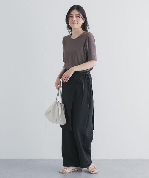 URBAN RESEARCH DOORS(アーバンリサーチドアーズ)の「ラップレイヤードストレートパンツ(その他パンツ・レディース・グレー/ブラック・FREE)」の9枚目の写真