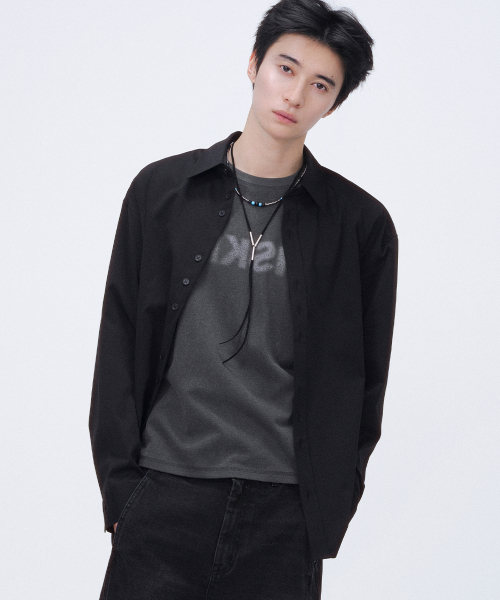 MISEKISEOUL MEN(ミセキソウルメンズ)の「Asymmetric button shirt BLACK(シャツ/ブラウス・メンズ・その他・2/3)」の1枚目の写真