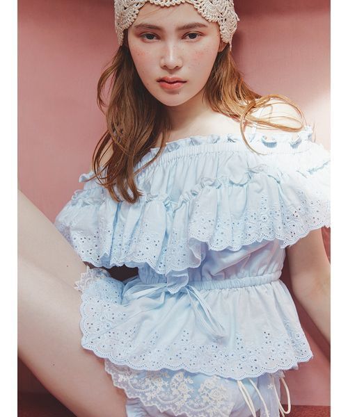 コットンレースオフショルトップス（Tシャツ/カットソー）｜LILY BROWN