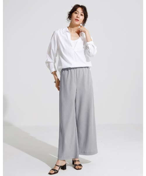 DoCLASSE( ドゥクラッセ)の「ビューティバイアスパンツ/63cm(その他パンツ・レディース・グレイッシュベージュ/ダークグリーン/ライトグレー/ライトグリーン/ライトグレー系/ブラウン/レッド/ブラック/ダークブラウン/ネイビー・9/7/17/15 /13/11)」の1枚目の写真