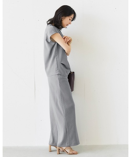 DoCLASSE( ドゥクラッセ)の「ビューティバイアスパンツ/63cm(その他パンツ・レディース・グレイッシュベージュ/ダークグリーン/ライトグレー/ライトグリーン/ライトグレー系/ブラウン/レッド/ブラック/ダークブラウン/ネイビー・9/7/17/15 /13/11)」の14枚目の写真