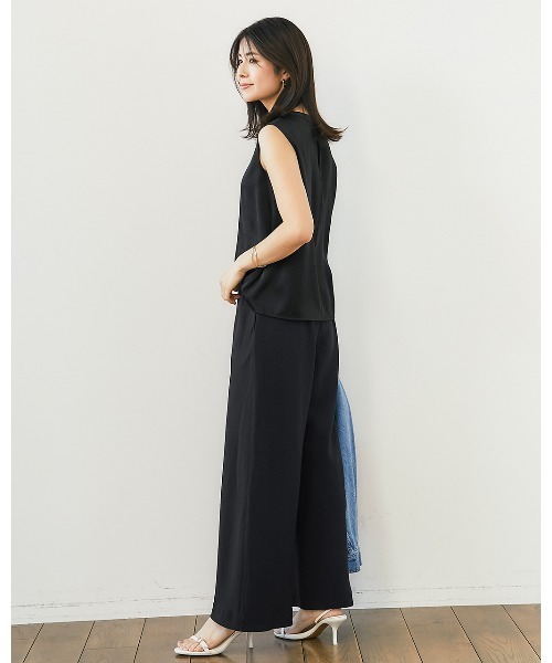 DoCLASSE( ドゥクラッセ)の「ビューティバイアスパンツ/63cm(その他パンツ・レディース・グレイッシュベージュ/ダークグリーン/ライトグレー/ライトグリーン/ライトグレー系/ブラウン/レッド/ブラック/ダークブラウン/ネイビー・9/7/17/15 /13/11)」の19枚目の写真