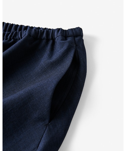 DoCLASSE( ドゥクラッセ)の「ビューティバイアスパンツ/63cm(その他パンツ・レディース・グレイッシュベージュ/ダークグリーン/ライトグレー/ライトグリーン/ライトグレー系/ブラウン/レッド/ブラック/ダークブラウン/ネイビー・9/7/17/15 /13/11)」の22枚目の写真