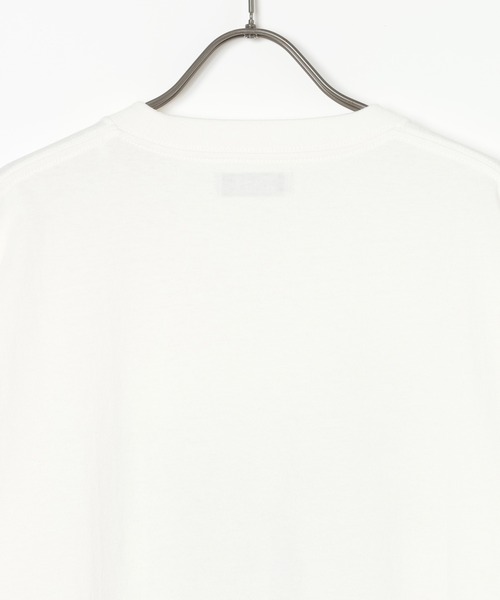 GEORGE'S(ジョージズ)の「サンデイアートプリントTシャツ(Tシャツ/カットソー・メンズ・オフホワイト/ワインレッド・MEDIUM/LARGE)」の5枚目の写真