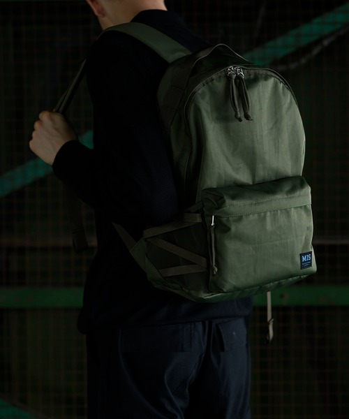 MIS(エムアイエス)の「DAYPACK(バックパック/リュック・メンズ・オリーブ/ブラック・ONESIZE)」の13枚目の写真