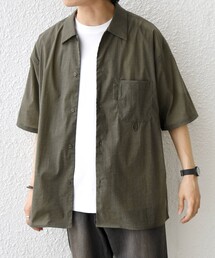 SHIPS any:〈接触冷感/UVカット〉VEILICE レギュラーカラー ポケット シャツ(セットアップ対応)◇