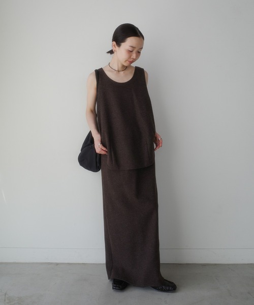 select MOCA by son（セレクトモカバイソン）の「ウールタッチサイドタックベスト【セットアップ対応】【by SON】（ベスト・レディース・ブラウン/チャコールグレー・FREE）」の16枚目の写真