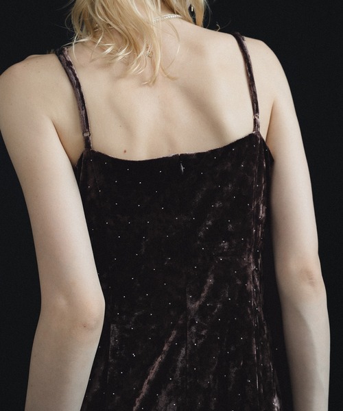 et.UNiVER(エトユニベール)の「Drape slip dress(ドレス・レディース・ブラウン/グレー/ブラック・SMALL/MEDIUM/LARGE)」の17枚目の写真