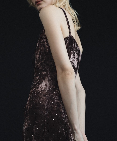 et.UNiVER(エトユニベール)の「Drape slip dress(ドレス・レディース・ブラウン/グレー/ブラック・SMALL/MEDIUM/LARGE)」の13枚目の写真