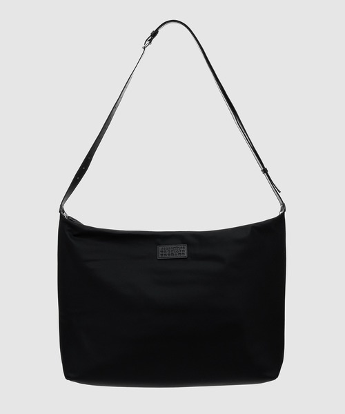MM6 Maison Margiela(エムエムシックス メゾン マルジェラ)の「SHOULDER BAG(ショルダーバッグ・レディース・その他1/その他2・UNI)」の2枚目の写真