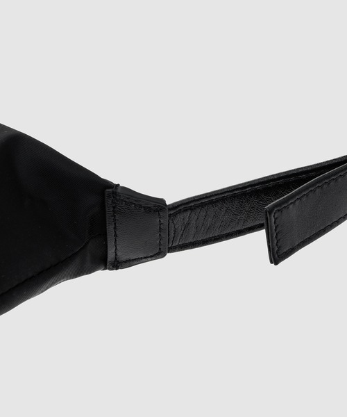 MM6 Maison Margiela(エムエムシックス メゾン マルジェラ)の「SHOULDER BAG(ショルダーバッグ・レディース・その他1/その他2・UNI)」の6枚目の写真