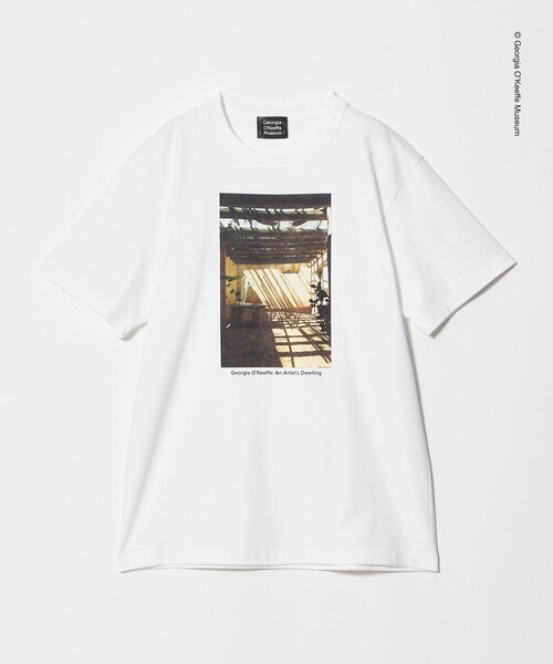 UNITED ARROWS(ユナイテッドアローズ)の「【別注】<Georgia O’Keeffe Museum>グラフィック Tシャツ(Tシャツ/カットソー・メンズ・ホワイト・XL/L/M)」の1枚目の写真