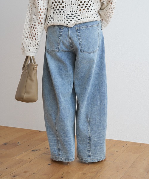 PUAL CE CIN(ピュアルセシン)の「バレルシルエットデニムパンツ(デニムパンツ・レディース・ブルー/インディゴブルー・FREE)」の4枚目の写真