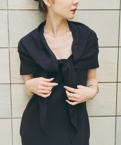 Noble(ノーブル)の「《・WEB&虎ノ門限定》【RITA×SELLICHI】スカーフ付きワンピース(ワンピース・レディース・ブラック/ホワイト・FREE)」の12枚目の写真