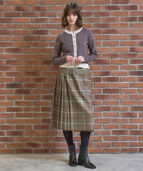 DRESSTERIOR(ドレステリア)の「ウォッシャブルコットンカシミヤ混配色カーディガン(カーディガン/ボレロ・レディース・ブラウン系その他・38/36/34/40)」の15枚目の写真