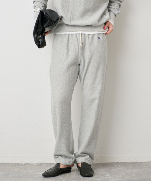 Champion(チャンピオン)の「Champion/チャンピオン SLOBE別注 スウェットパンツ(スウェットパンツ・レディース・ライトグレー/ブラック/ブラウン・FREE)」の2枚目の写真