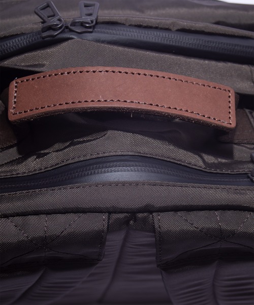 F/CE. (エフシーイー)の「F/CE. 420 re/cor TECHNICAL DAY PACK 2.0 / エフシーイー 420 レコー テクニカル デイパック 2.0(バックパック/リュック・メンズ・ブラウン/ブラック・FREE)」の13枚目の写真