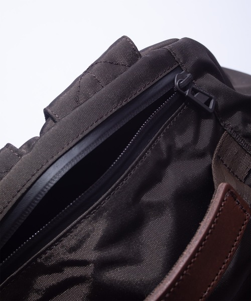 F/CE. (エフシーイー)の「F/CE. 420 re/cor TECHNICAL DAY PACK 2.0 / エフシーイー 420 レコー テクニカル デイパック 2.0(バックパック/リュック・メンズ・ブラウン/ブラック・FREE)」の17枚目の写真