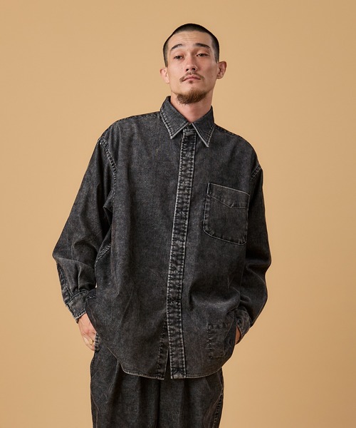 BURLAP OUTFITTER（バーラップアウトフィッター）の「QD CORD L/S B.B. SHIRT/ クイックドライ コード ロングスリーブ ビービー シャツ（シャツ/ブラウス・メンズ・スミクロ/ブラウン系その他/ベージュ系その他・MEDIUM/LARGE）」の2枚目の写真