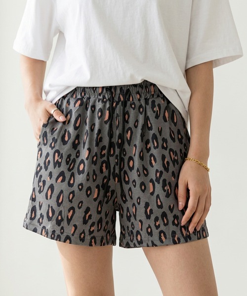 IRADOWL(アイラドール)の「レオパード柄ルームショートパンツ(その他パンツ・レディース・グレー/ブラウン・SMALL/MEDIUM)」の3枚目の写真