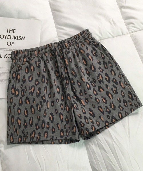 IRADOWL(アイラドール)の「レオパード柄ルームショートパンツ(その他パンツ・レディース・グレー/ブラウン・SMALL/MEDIUM)」の5枚目の写真