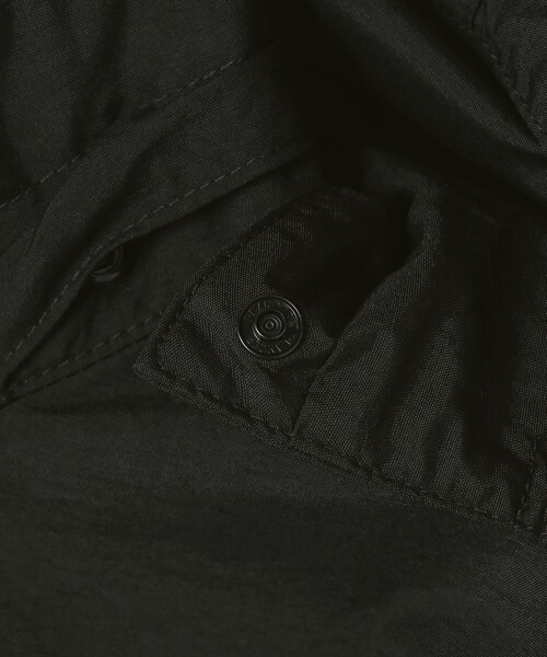THE NORTH FACE(ザノースフェイス)の「THE NORTH FACE: コンパクト ジャケット 26AW<KIDS>(マウンテンパーカー・キッズ・グリーン/ブラック・130/140/150/160)」の12枚目の写真