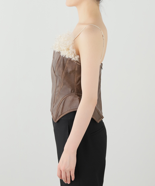 EDIT. FOR LULU(エディットフォールル)の「【YUHAN WANG/ユハン ワン】 faux fur eco leather corset(ベスト・レディース・ブラウン・FREE)」の6枚目の写真