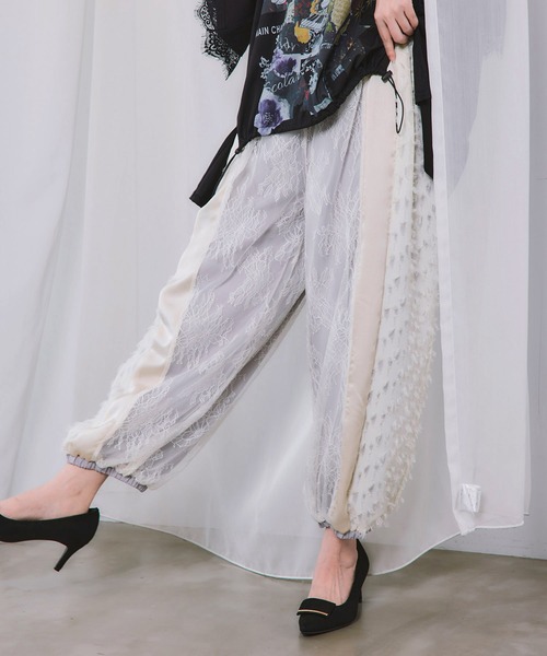 iS ScoLar(イズスカラー)の「563203:素材切替バルーンパンツ(その他パンツ・レディース・ネイビー/アイボリー/ブラック・M)」の7枚目の写真